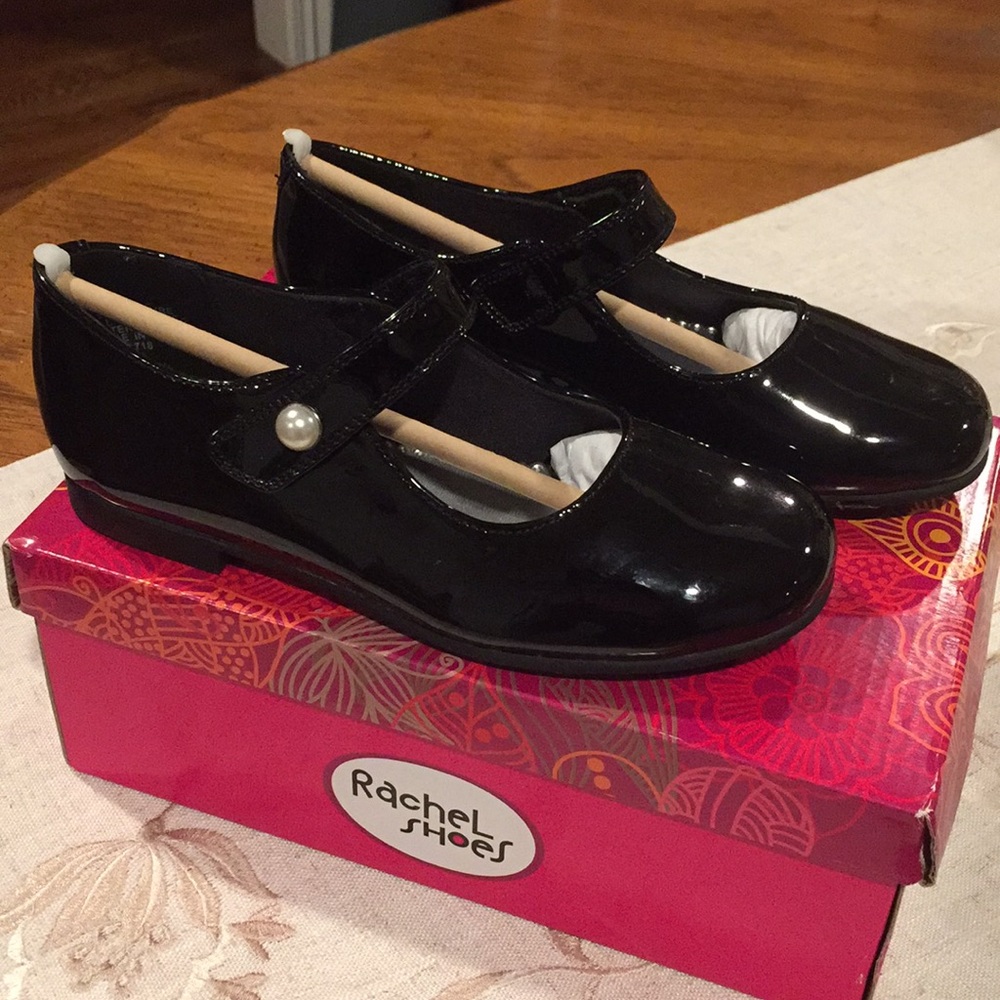 Girls dress shoes